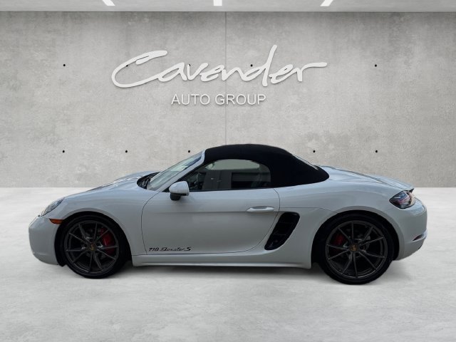 Used 2017 Porsche 718 Boxster S RWD image 13