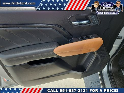 Used 2023 GMC Canyon AT4 w/ AT4 Premium Package image 13