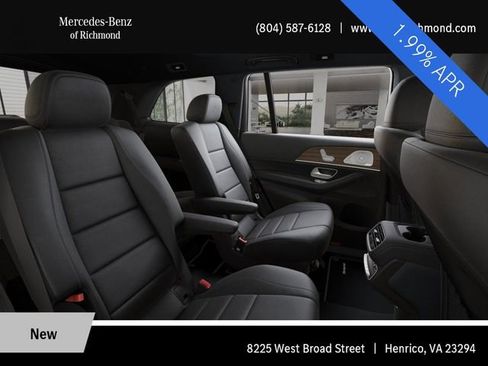 New 2025 Mercedes-Benz GLS 450 4MATIC image 5