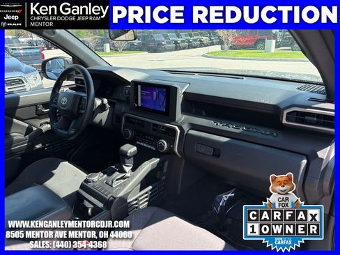 Used 2024 Toyota Tacoma SR AWD/4WD image 25