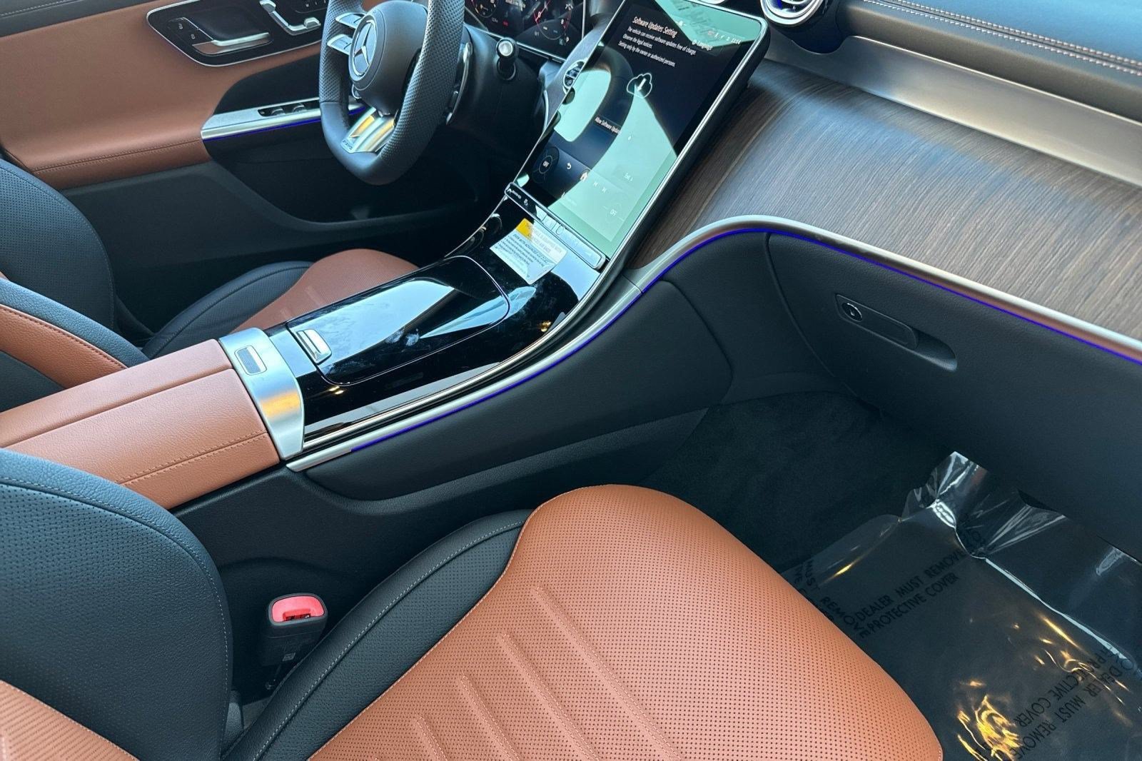 New 2026 Mercedes-Benz GLC 43 AMG 4MATIC Coupe image 27