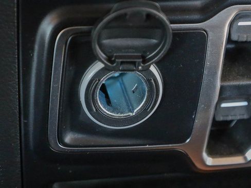 Used 2021 Jeep Wrangler Unlimited Sport image 18