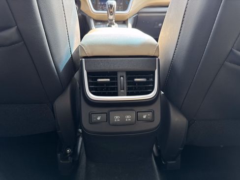 Used 2020 Subaru Outback Limited XT AWD/4WD image 32