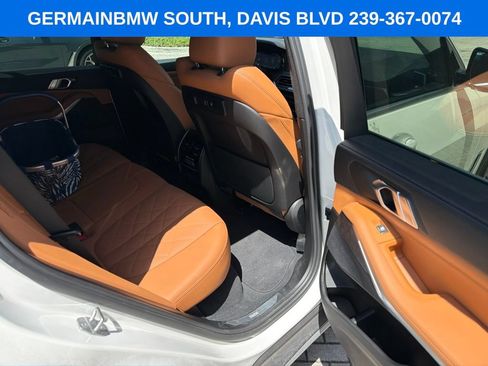 Used 2023 BMW X5 xDrive40i w/ Premium Package AWD/4WD image 28