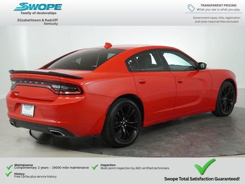 Used 2018 Dodge Charger SXT Plus w/ Blacktop Package RWD image 6