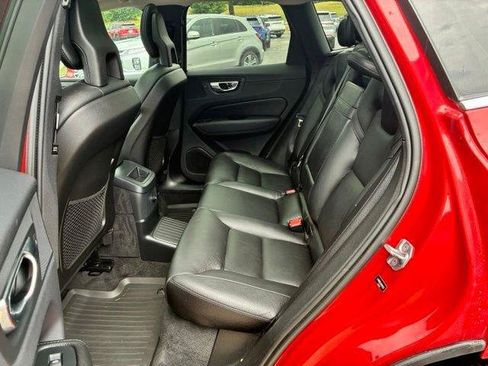Used 2019 Volvo XC60 T8 Inscription w/ Protection Package Premier AWD/4WD image 12