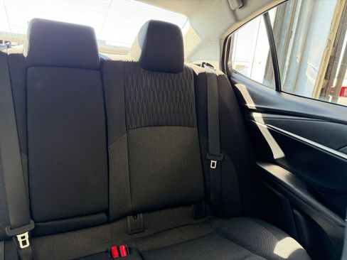 Used 2025 Toyota Camry LE image 36