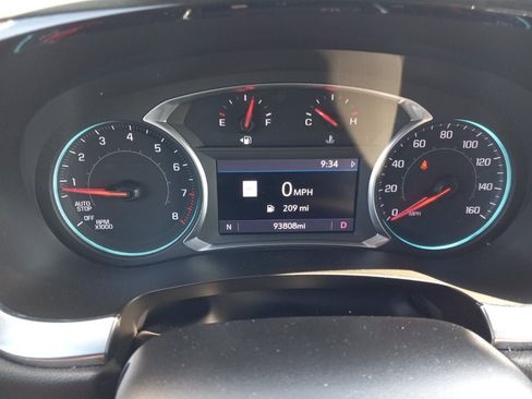 Used 2020 Chevrolet Traverse LT w/ LT Premium Package AWD/4WD image 6