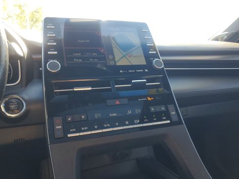 Used 2019 Toyota Avalon Touring image 25