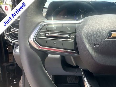 New 2026 Chevrolet Equinox LT w/ Convenience Package II FWD image 19