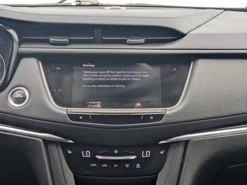 Used 2022 Cadillac XT5 Premium Luxury FWD image 23