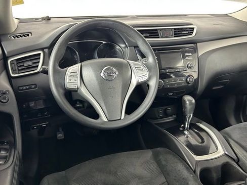 Used 2016 Nissan Rogue S AWD/4WD image 21