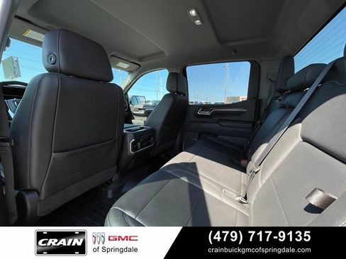 Used 2022 GMC Sierra 1500 SLT w/ SLT Convenience Package AWD/4WD image 27