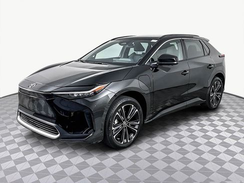 Used 2023 Toyota bZ4X Limited w/ Weather Package image 4