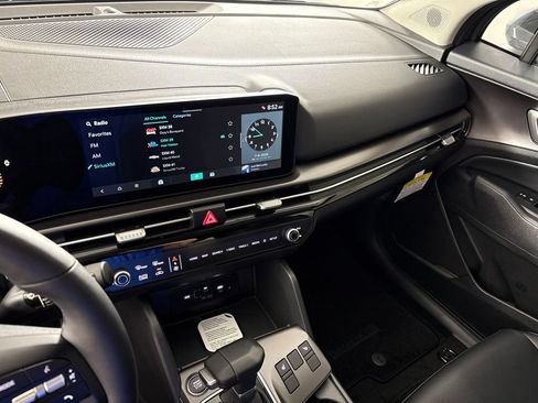 New 2026 Kia Sportage EX FWD image 33