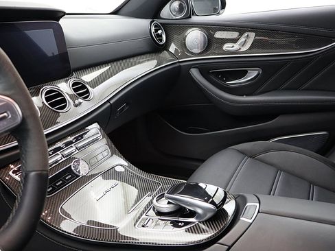 Used 2019 Mercedes-Benz E 63 AMG S image 43