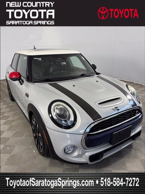 Used 2017 MINI Cooper S FWD image 1
