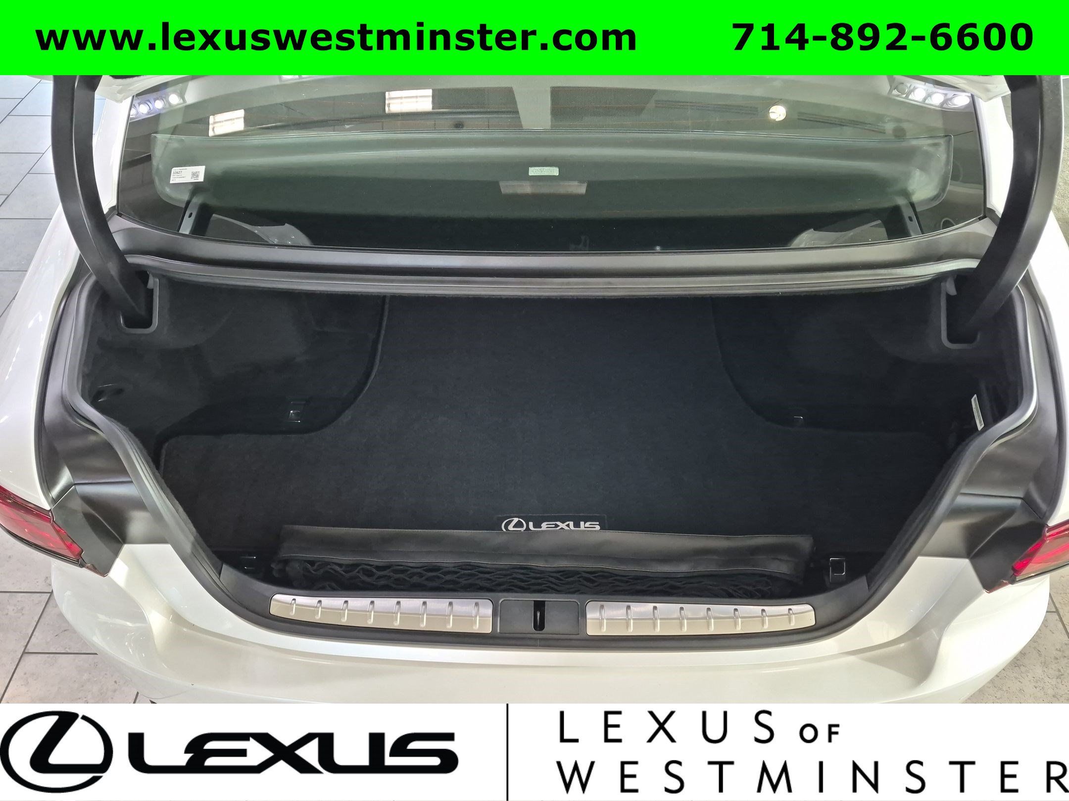 Certified 2025 Lexus LS 500 w/ Interior Upgrade Package RWD image 10