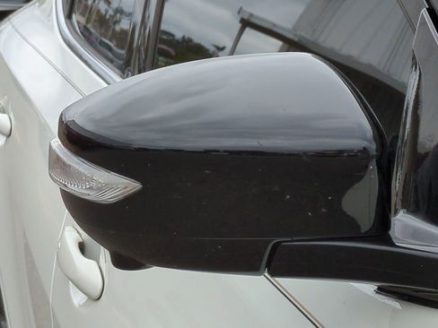 Used 2023 Nissan Maxima SR w/ Sport Mat Group image 29