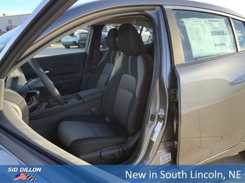 New 2026 Nissan Sentra SV w/ SV Convenience Package image 9