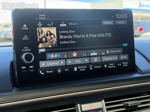 Used 2025 Honda Pilot TrailSport image 22