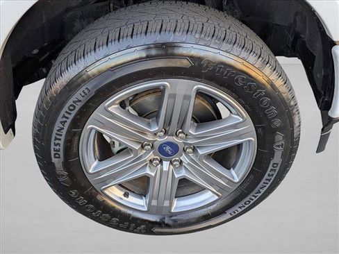 Used 2019 Ford F150 Lariat w/ Equipment Group 502A Luxury image 24