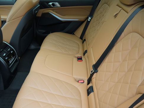 Used 2023 BMW X5 sDrive40i w/ Premium Package RWD image 38