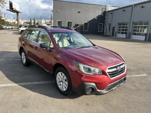Used 2019 Subaru Outback 2.5i AWD/4WD image 2