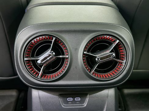 Used 2024 Chevrolet Blazer EV RS image 29