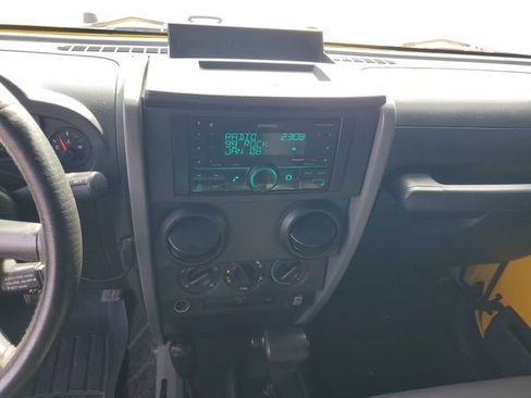 Used 2008 Jeep Wrangler X AWD/4WD image 21