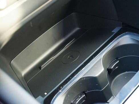 New 2026 MAZDA MAZDA3 Hatchback w/Premium Plus Pkg image 20