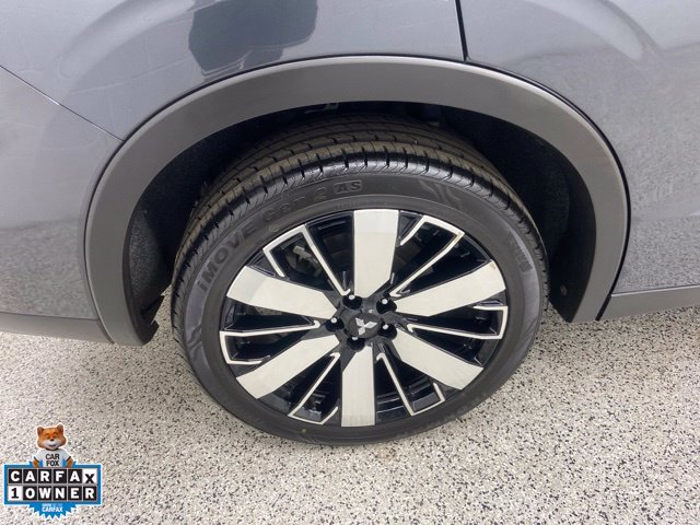 Used 2025 Mitsubishi Outlander SE FWD image 8