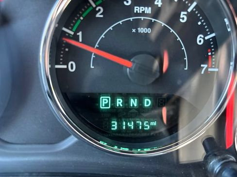 Used 2016 Jeep Wrangler Sport AWD/4WD image 4