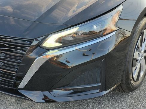 Used 2025 Nissan Altima 2.5 S image 7