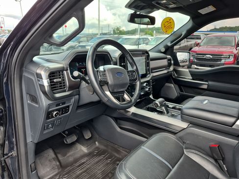 Used 2025 Ford F150 Platinum AWD/4WD image 17