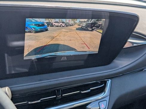 Used 2025 Buick Envista Avenir FWD image 27