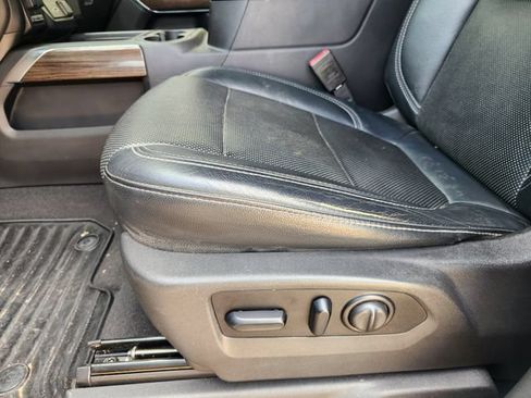 Used 2021 Chevrolet Silverado 1500 RST w/ Z71 Off-Road Package AWD/4WD image 23