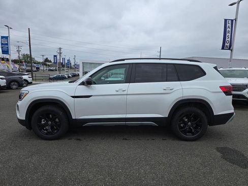 New 2026 Volkswagen Atlas Peak Edition AWD/4WD image 6
