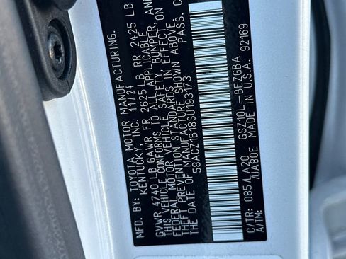 Certified 2025 Lexus ES 350 image 27