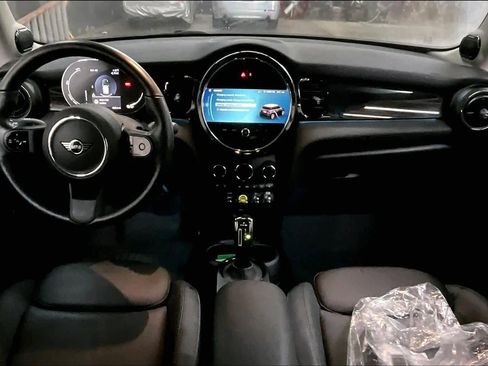 Used 2024 MINI Cooper SE image 17