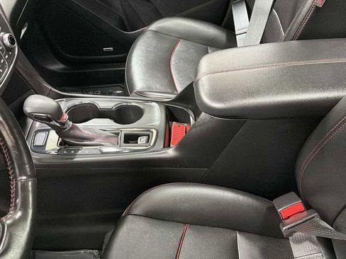 Used 2022 Chevrolet Equinox RS w/ RS Leather Package image 23