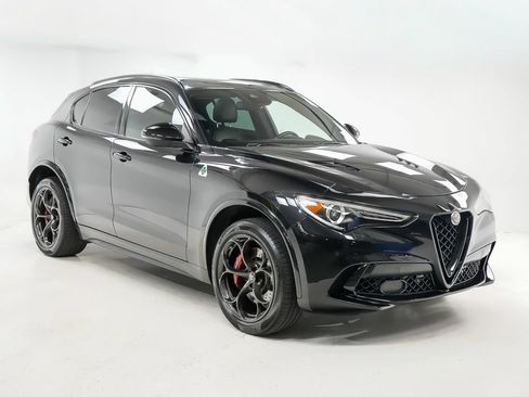 Used 2022 Alfa Romeo Stelvio Quadrifoglio w/ Active Assist Plus Package AWD/4WD image 8