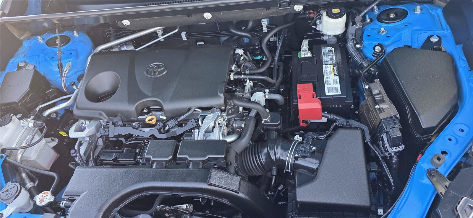 Used 2019 Toyota RAV4 XLE Premium w/ Carpet Mat Package FWD image 23
