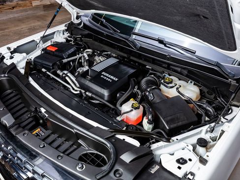 Used 2023 GMC Yukon Denali Ultimate w/ LPO, Floor Liner Package image 40