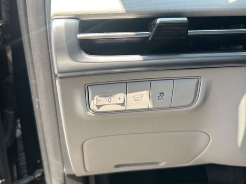 Certified 2025 Hyundai Tucson SEL FWD image 12