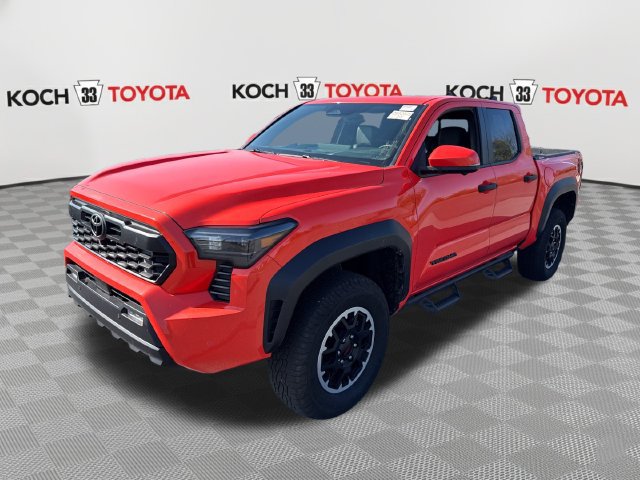 Used 2024 Toyota Tacoma TRD Off-Road w/ TRD Off Road Premium Package AWD/4WD image 3