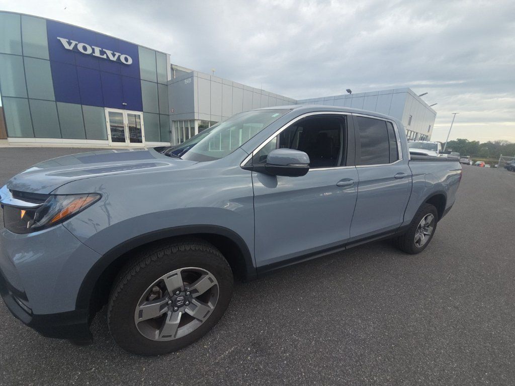Used 2024 Honda Ridgeline RTL image 2