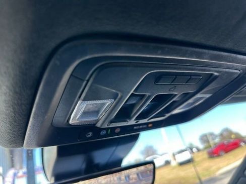 Used 2024 GMC Sierra 3500 Denali Ultimate image 35