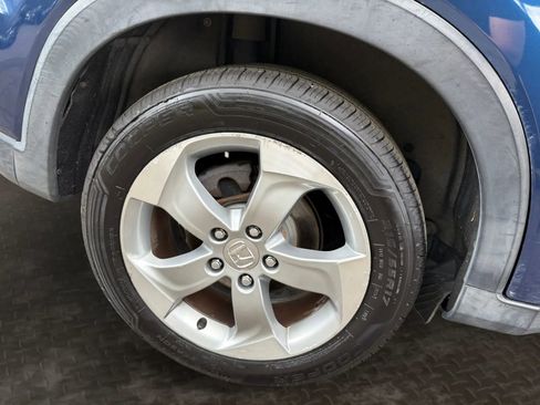 Used 2016 Honda HR-V LX image 35