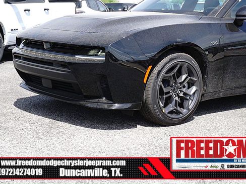 New 2026 Dodge Charger R/T w/ Blacktop Package AWD/4WD image 38